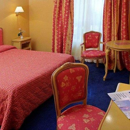 Relais Du Silence Domaine La Charpiniere Hotell Saint-Galmier Eksteriør bilde